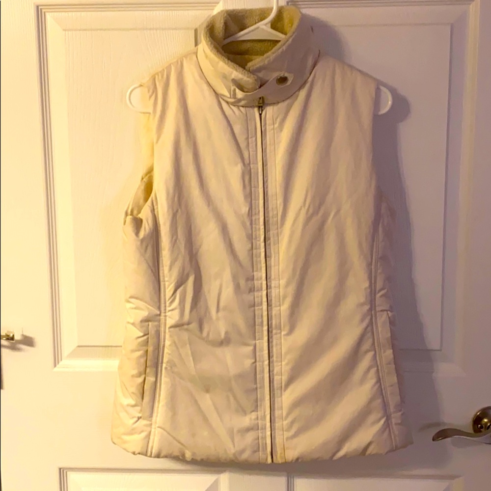 Banana Republic Puffy Vest